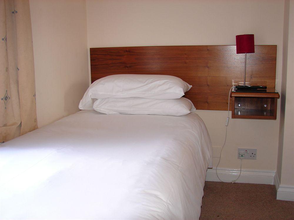 City Lodge Salisbury Bagian luar foto
