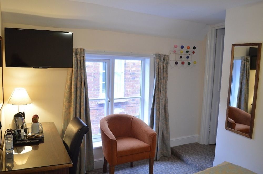 City Lodge Salisbury Bagian luar foto